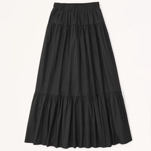 A&F Poplin Tiered Maxi Skirt in black